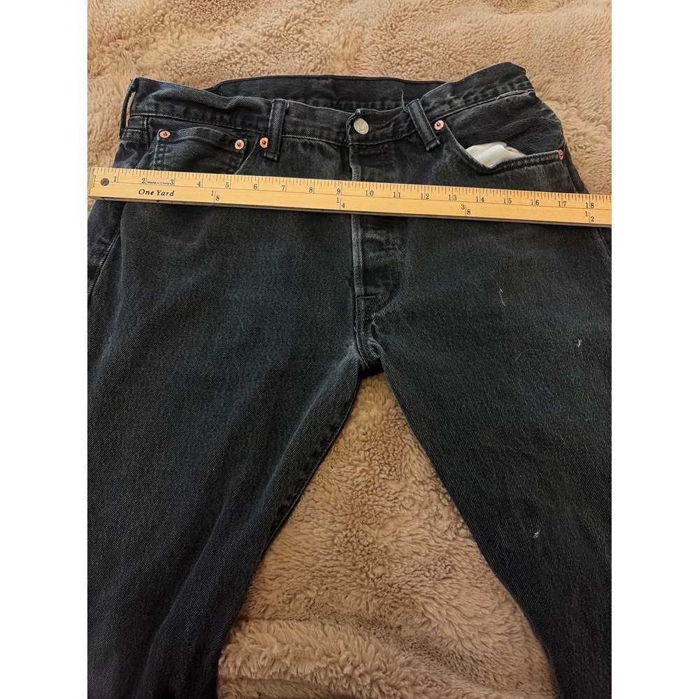 Levis 501 Original Fit Mens Black Faded Straight Leg Button Fly Jeans 34x30 - Picture 7 of 12
